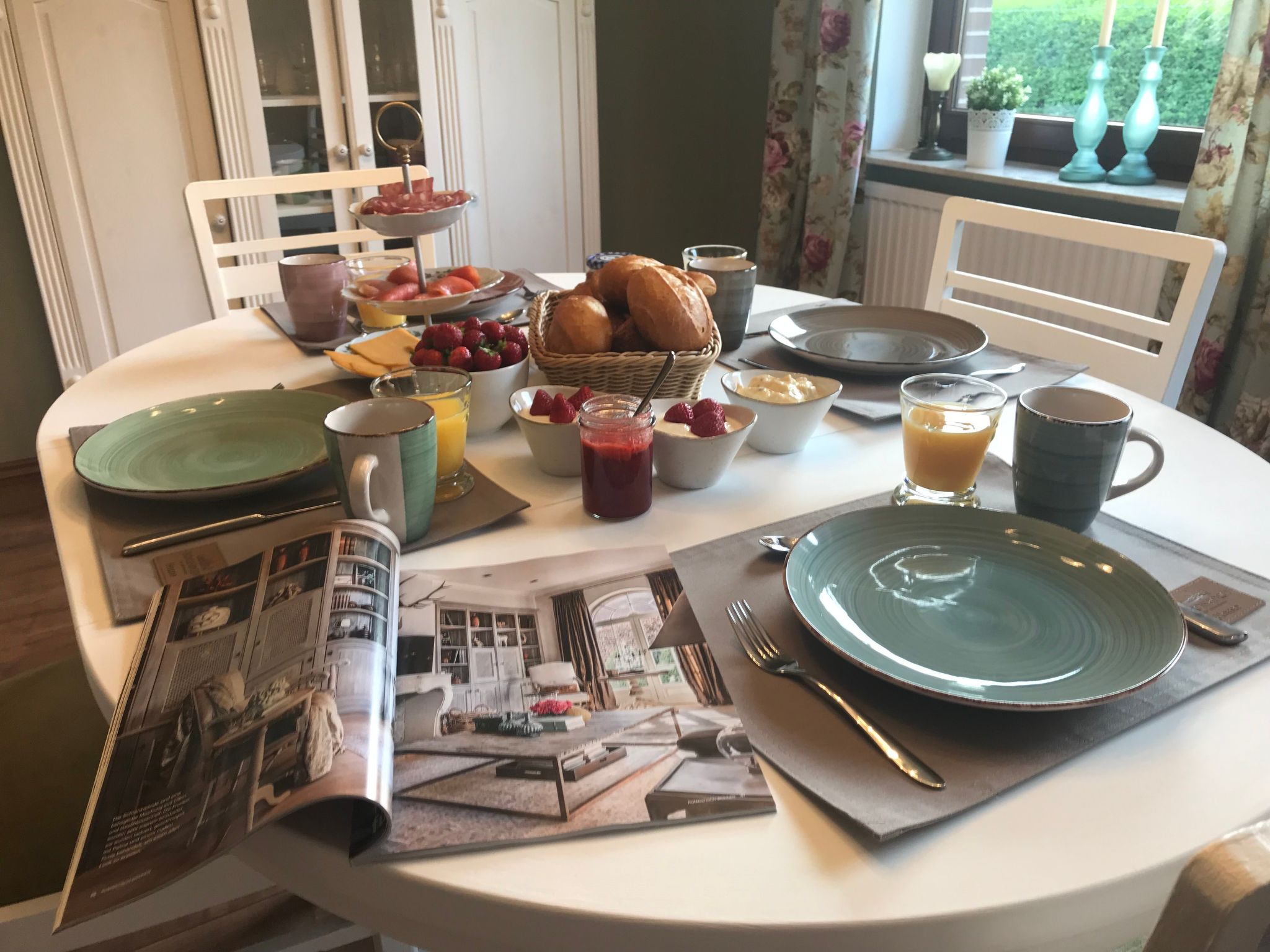 Dat luettje Huus 3-Image-tags.info