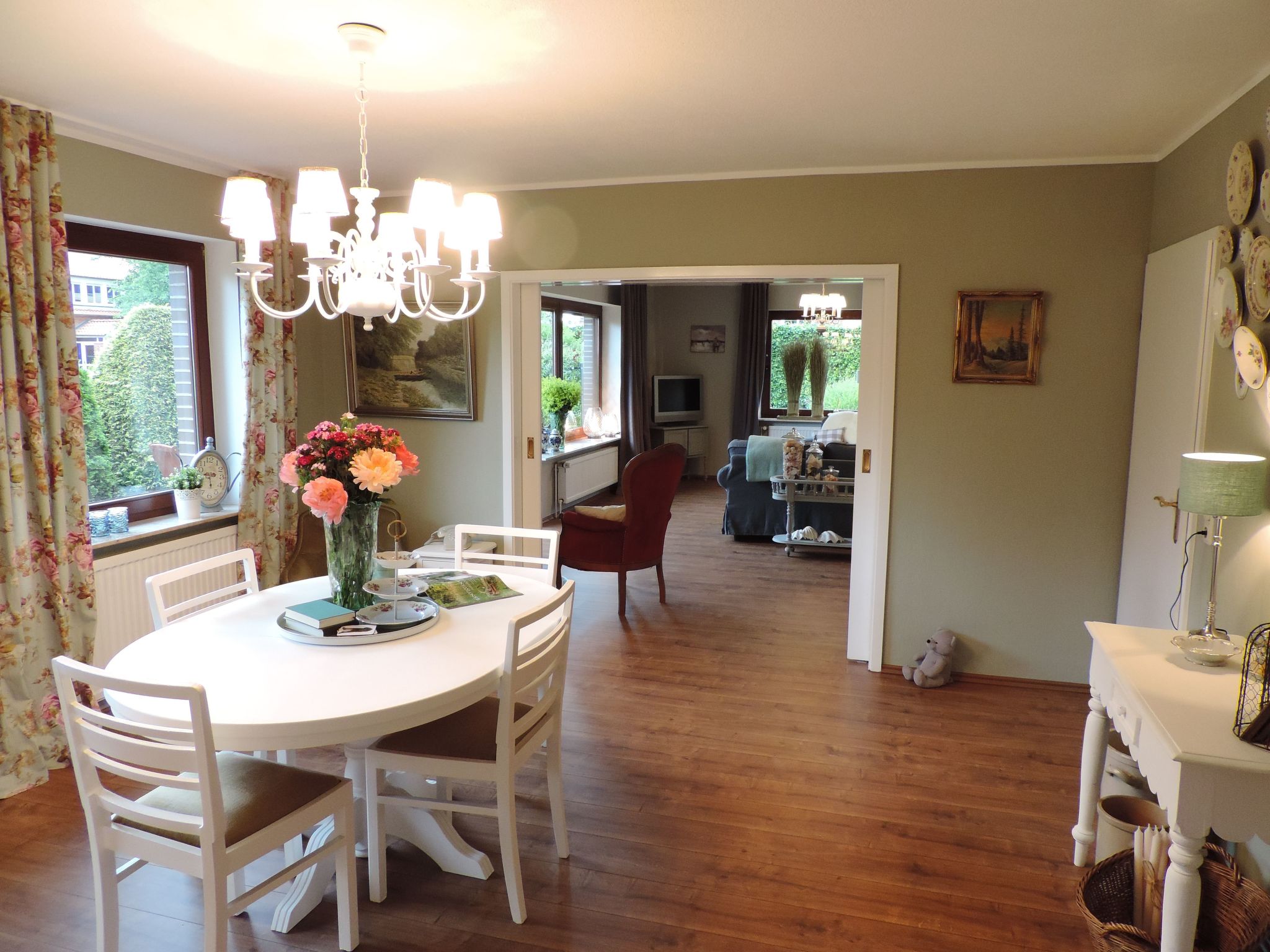 Dat luettje Huus 3-Image-tags.info