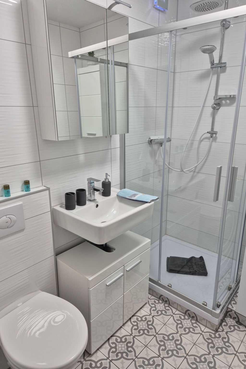 Kleine Möwe-Image-tags.info