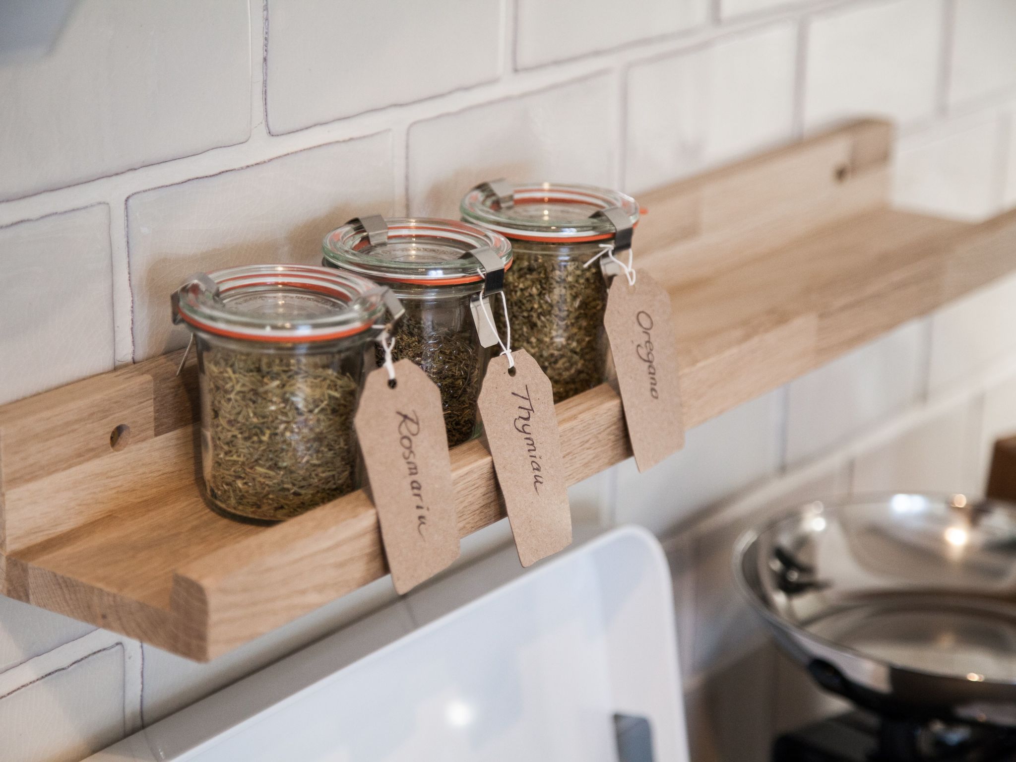 Hochwertige, helle FeWo mit Meerblick am Deich-Image-tags.info