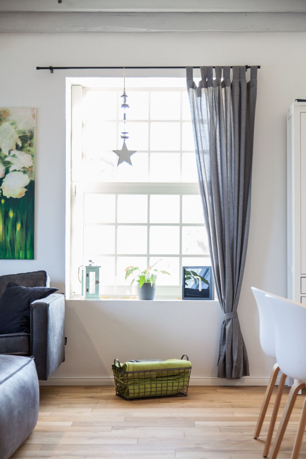 Hochwertige, helle FeWo mit Meerblick am Deich-Image-tags.info