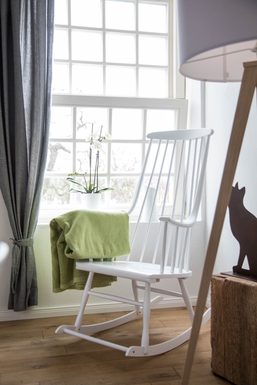 Hochwertige, helle FeWo mit Meerblick am Deich-Image-tags.info