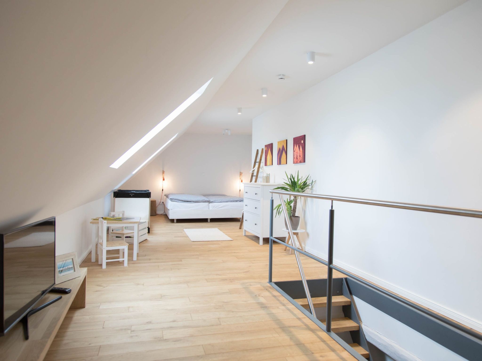 Hochwertige, helle FeWo mit Meerblick am Deich-Image-tags.info