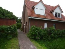 Komfortable Doppelhaushälfte und großem Garten