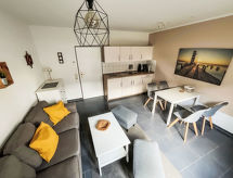 Appartement met eigen terras en weids uitzicht nabij strand Nessmersiel - thumbnail 3