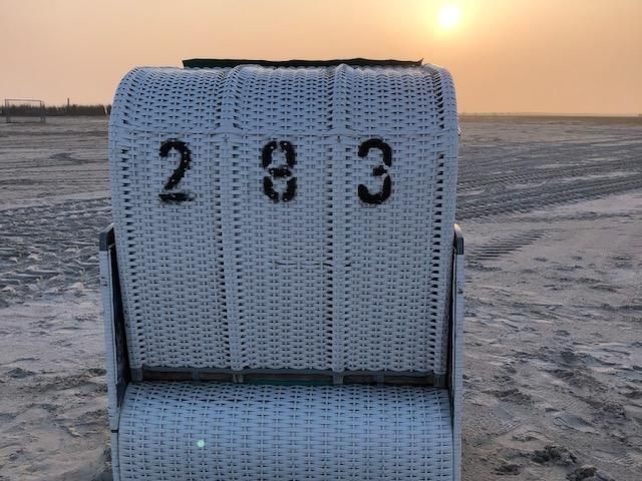 Mit Südwestterrasse mit Stellplatz-Drinnen