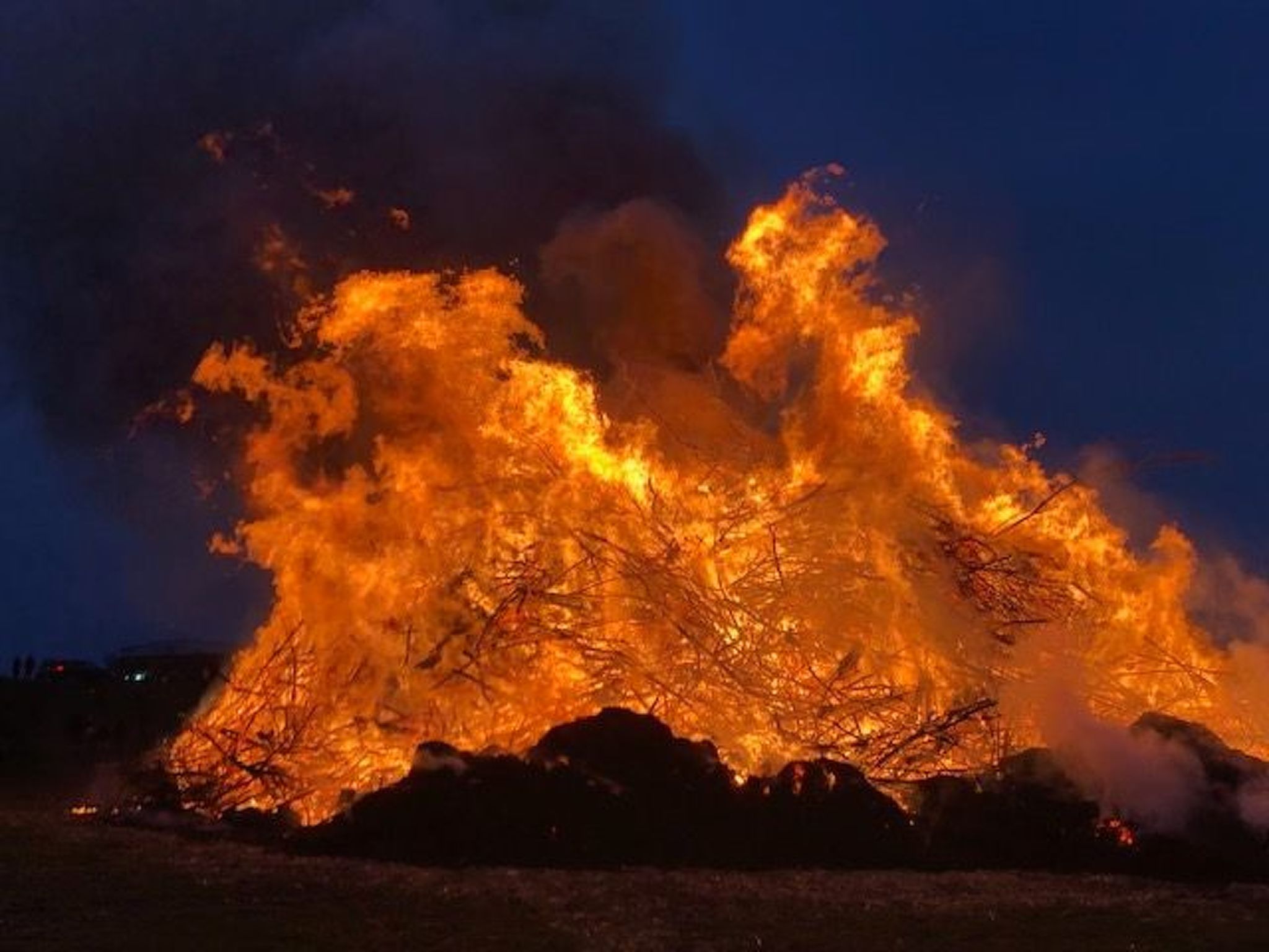 Mit Südwestterrasse mit Stellplatz-Drinnen