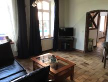Historisch appartement aan de Noordzeekust – 4 km van het strand in Nessmersiel - thumbnail 5