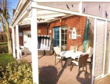 Sfeervol 6-persoons vakantiehuis met sauna en tuin, op loopafstand van strand - thumbnail 2