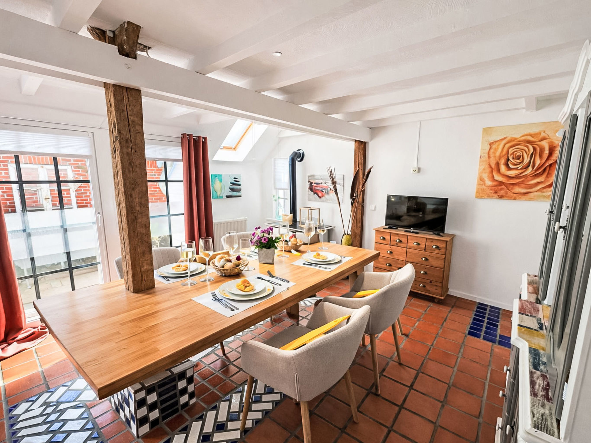 Kitchen / Dining Room