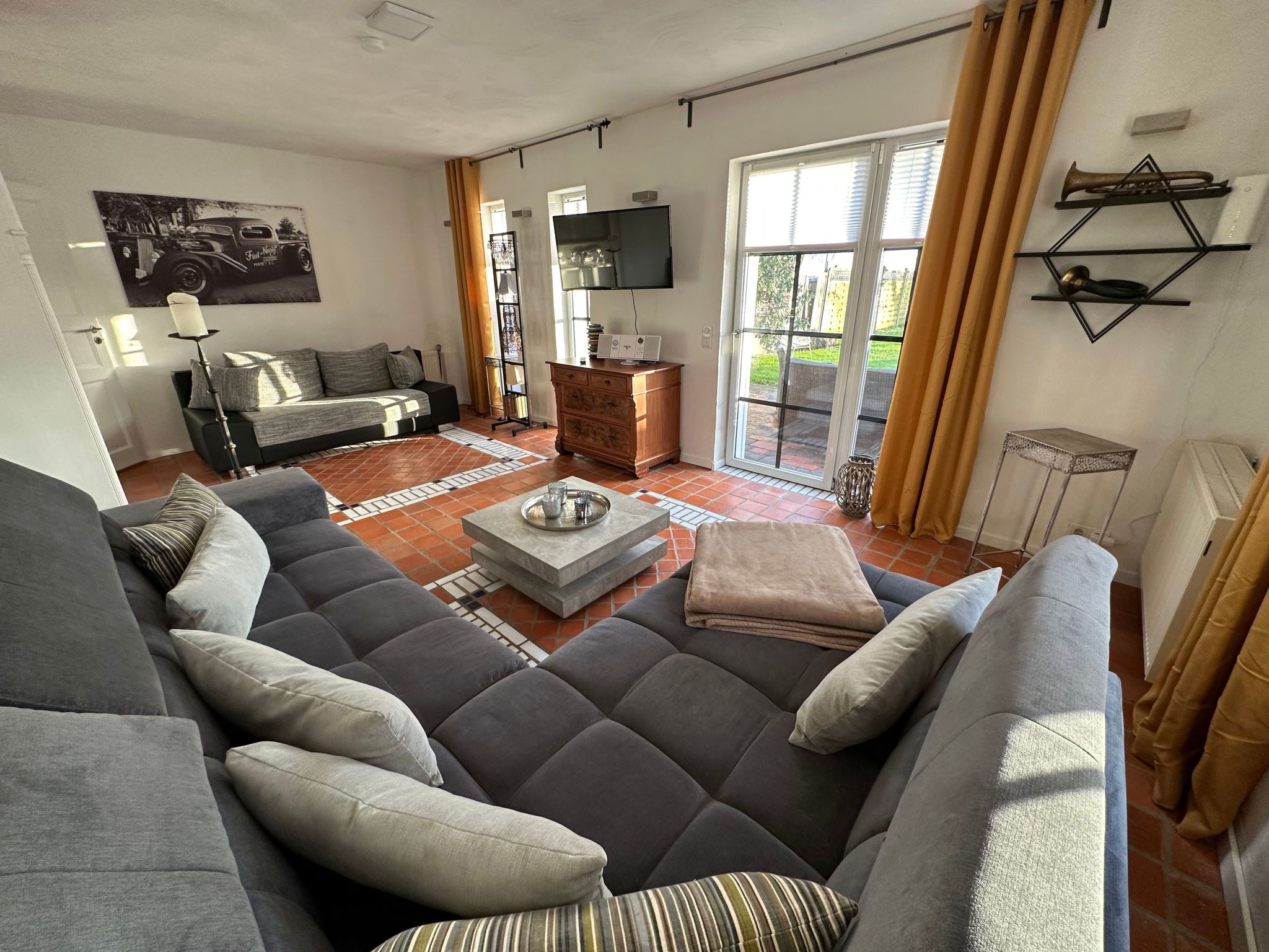 Huus ant Koornfeld-Image-tags.info