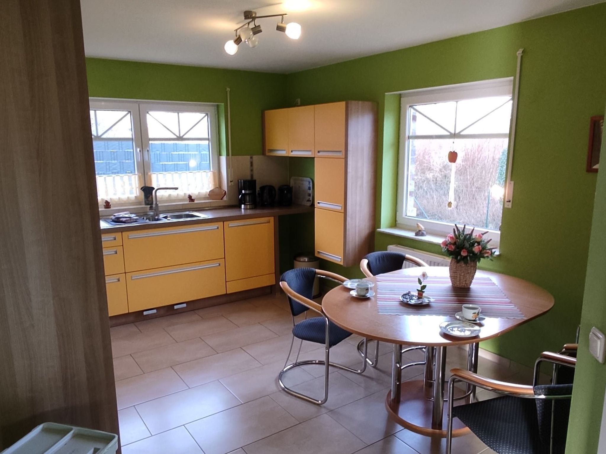 Haus am Kiessee mit direkter Angelseelage-Dedans