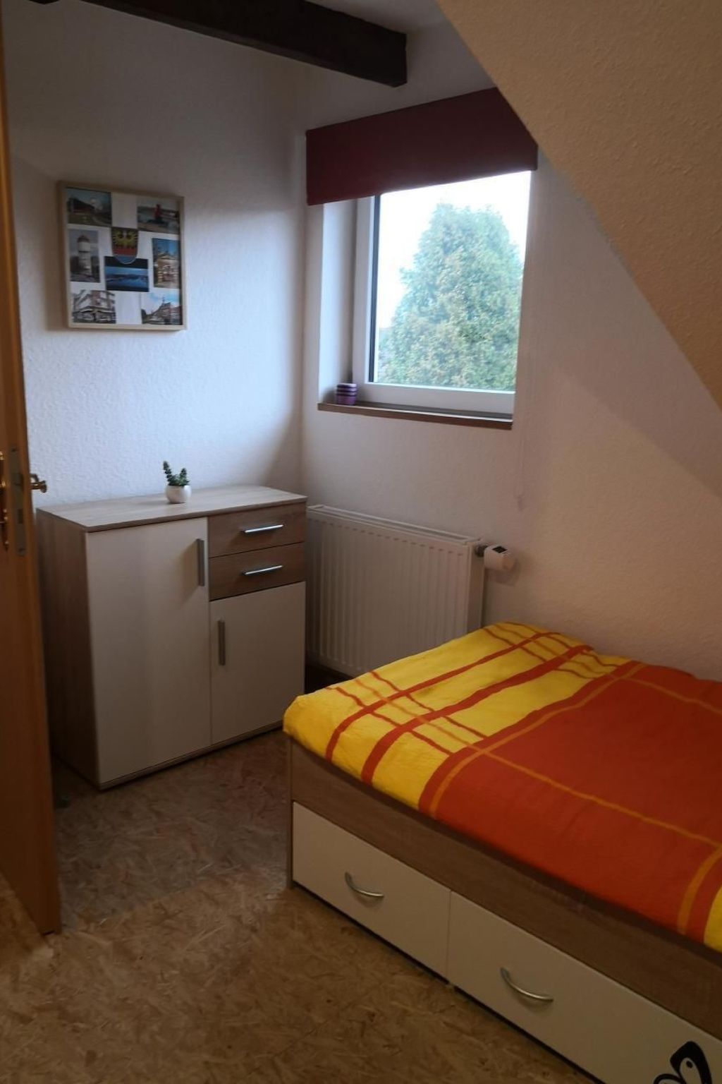 Haus am Wasser in Emden-Binnen