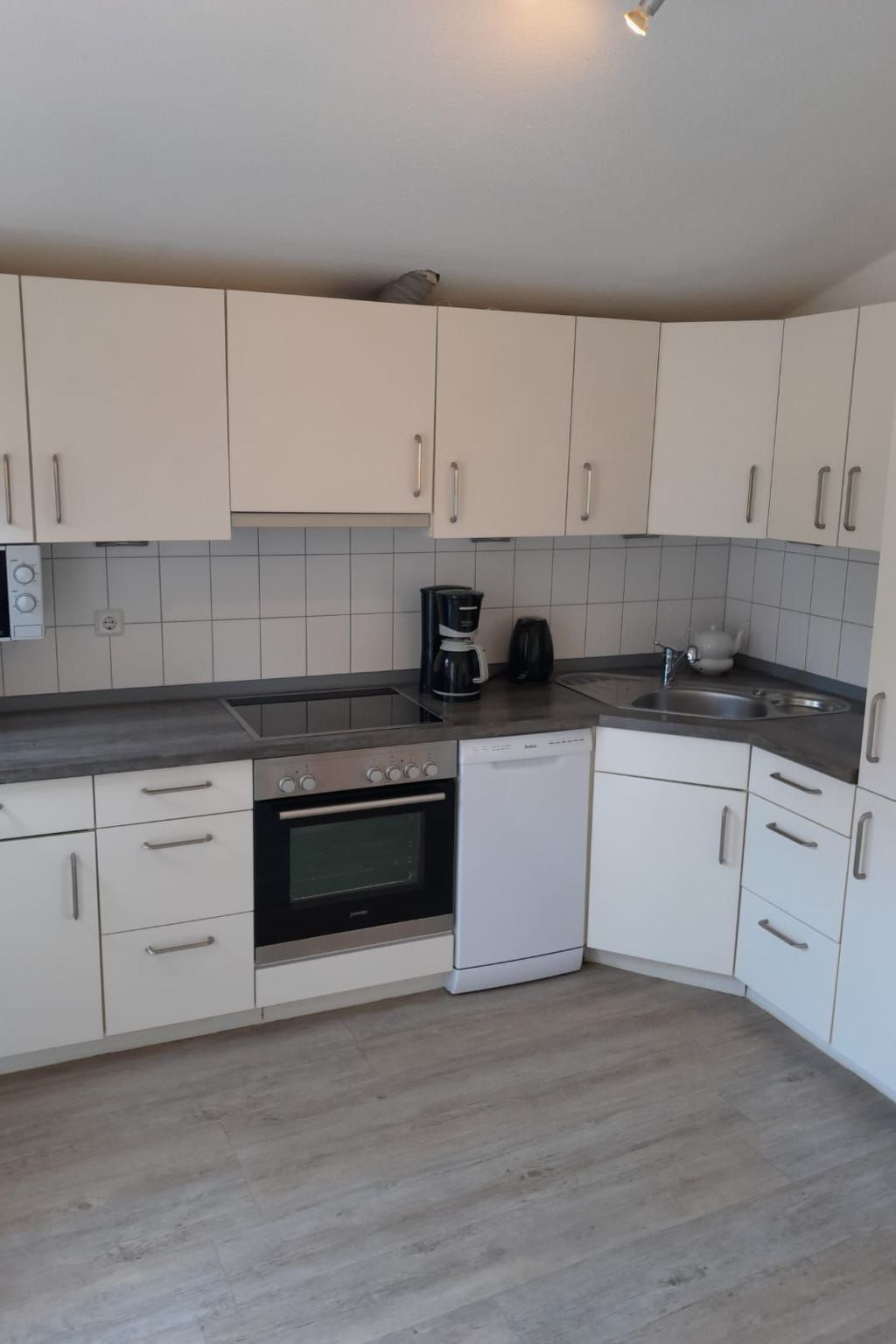 Direkt am Kanal-Image-tags.info