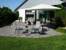 Ruime bungalow met sprookjesachtige tuin in Rodewald, vlakbij de Lüneburger Heide - thumbnail 4