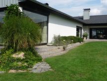 Großzügiges Haus mit traumhafter Gartenanlage