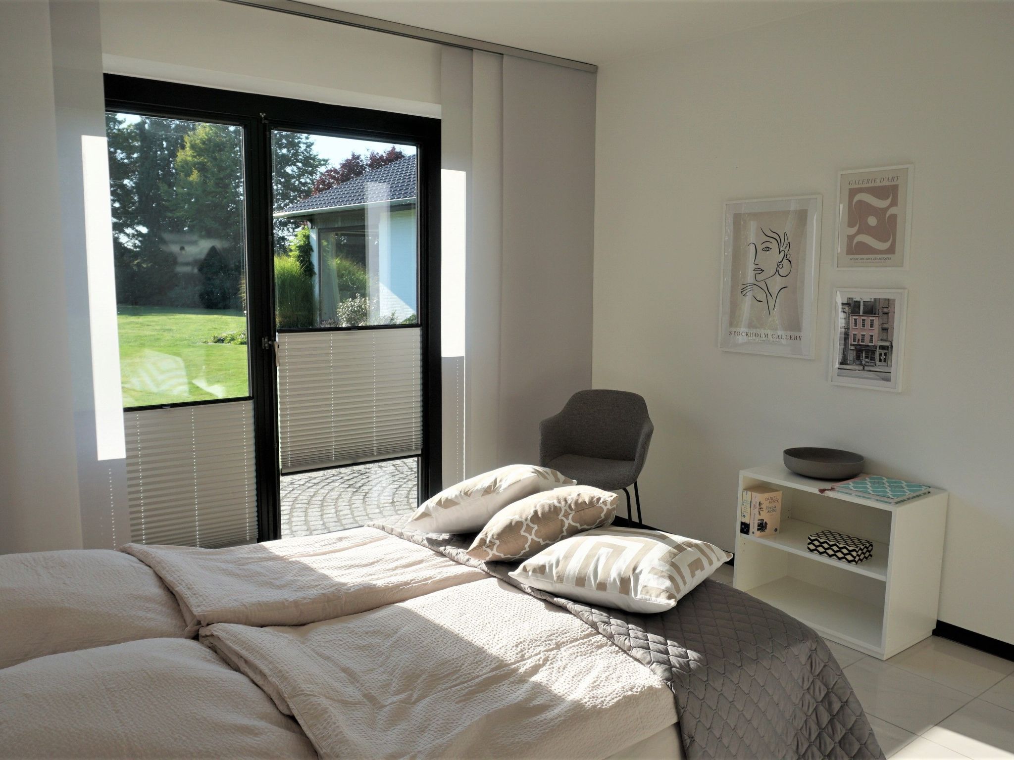 Großzügiges Haus mit traumhafter Gartenanlage-Binnen