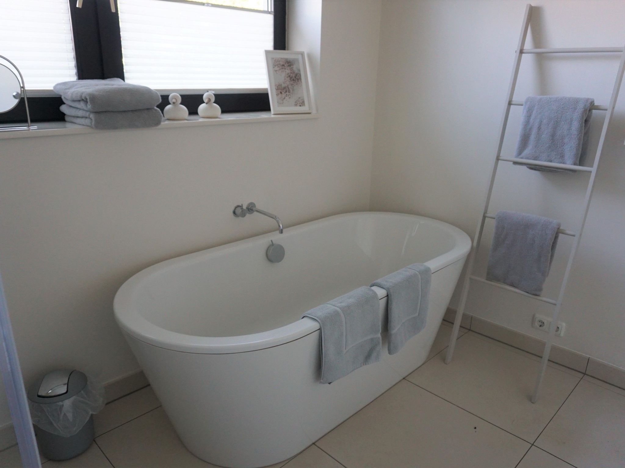 Großzügiges Haus mit traumhafter Gartenanlage-Binnen