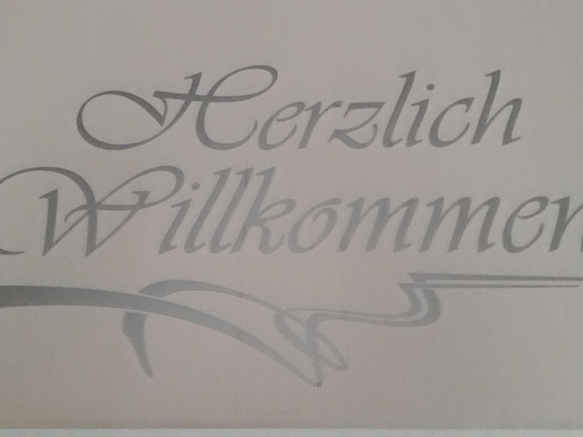 Mit Garten, Grill und Terrasse