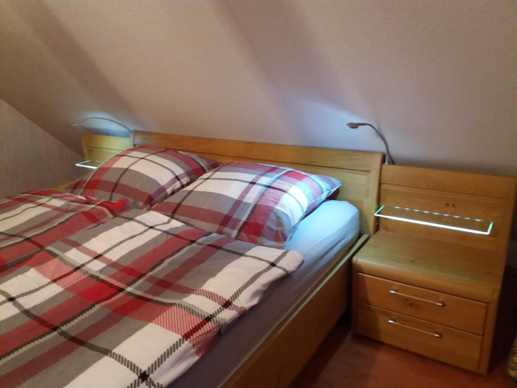 Bandow-Image-tags.info