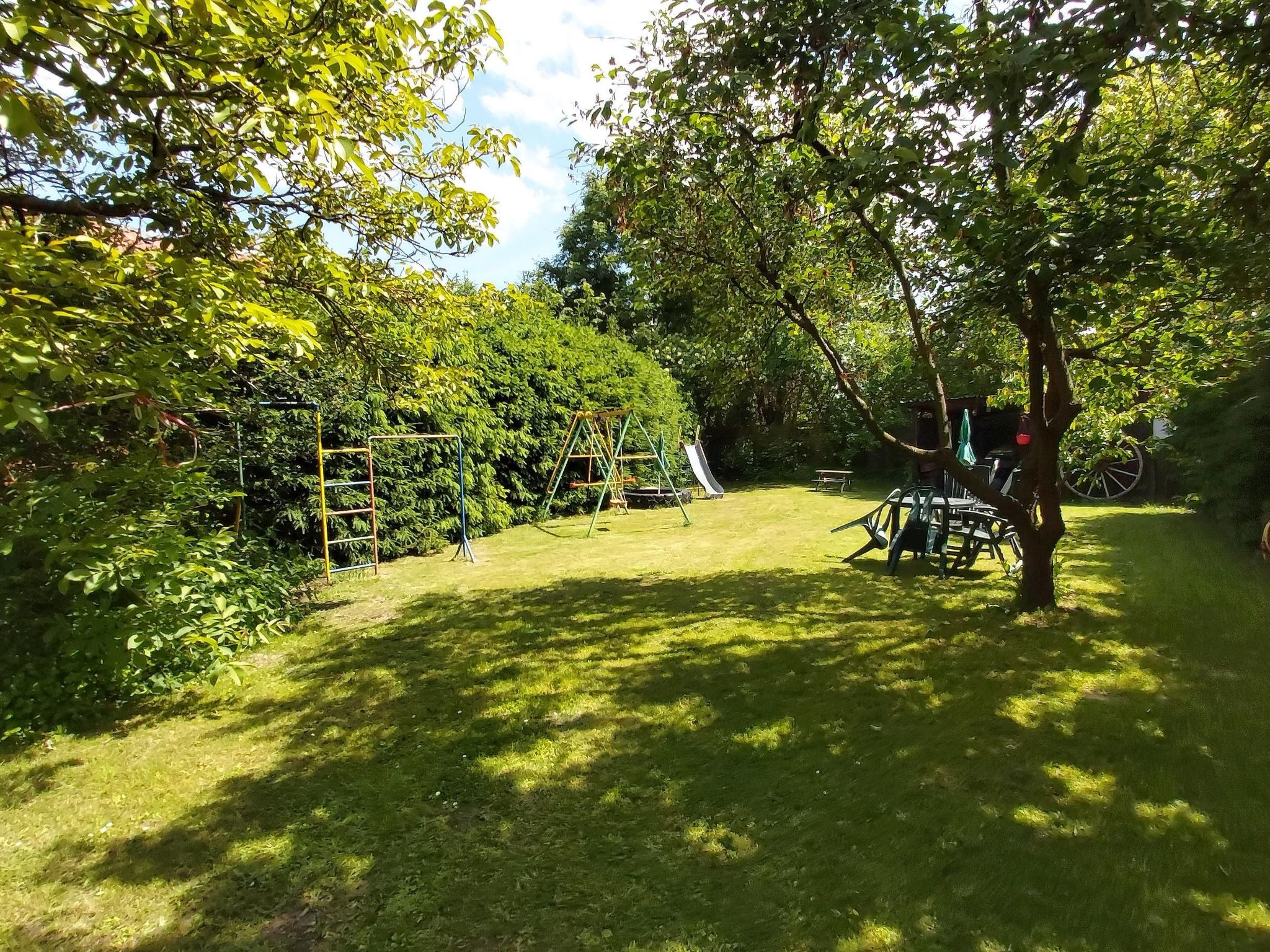 Wohnung in Jameln mit Garten, Grill und Terrasse-Binnen