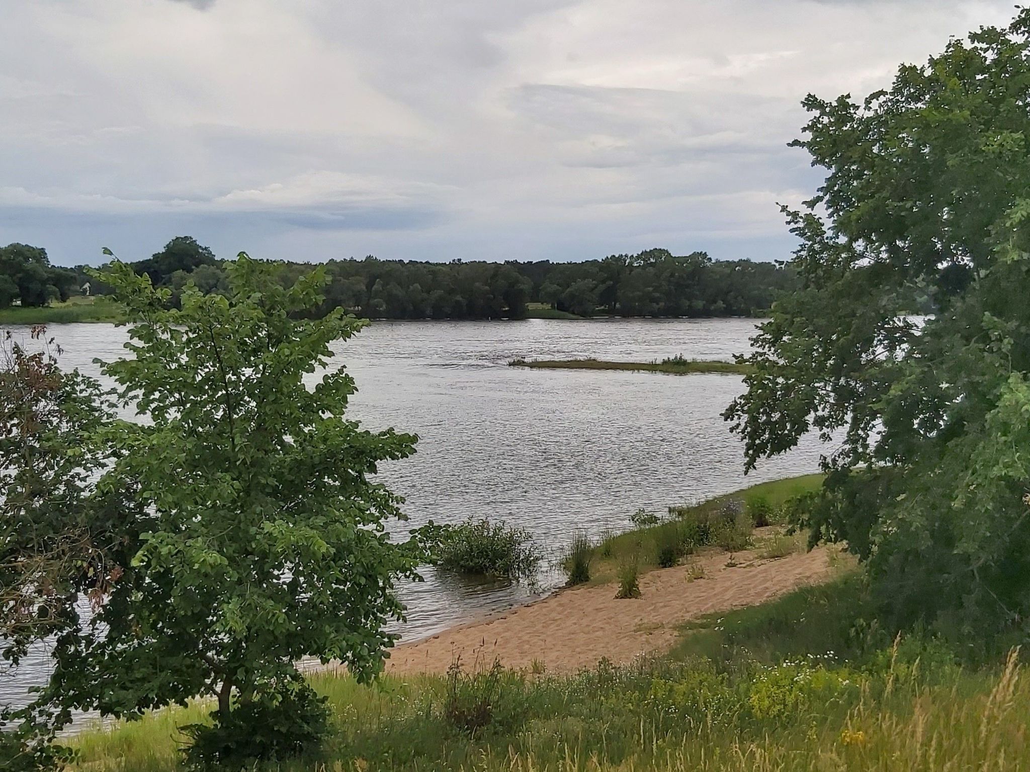 Wohnung in Jameln mit Garten, Grill und Terrasse-Binnen