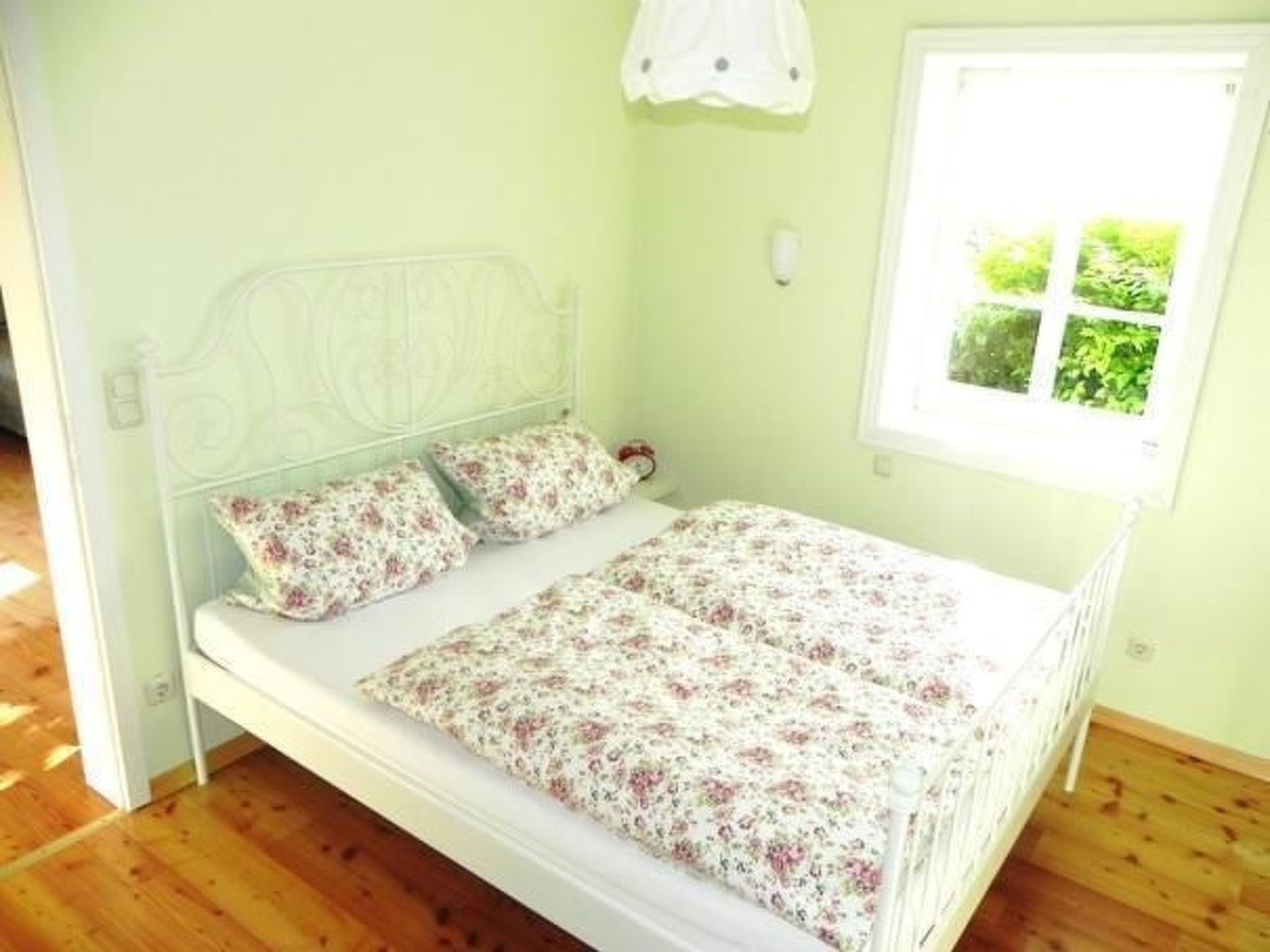 Zwei-Zimmer-Wohnung mit Wintergarten-Image-tags.info