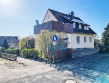 Zonnig modern huis aan de bosrand bij Osterode, 4 personen - thumbnail 6