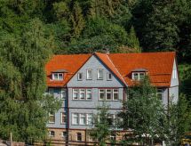 Ruim 4-persoons appartement met tuin en bergzicht in Lerbach - thumbnail 1
