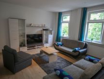 Ruim 4-persoons appartement met tuin en bergzicht in Lerbach - thumbnail 2