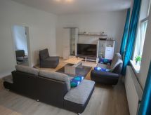 Ruim 4-persoons appartement met tuin en bergzicht in Lerbach - thumbnail 3
