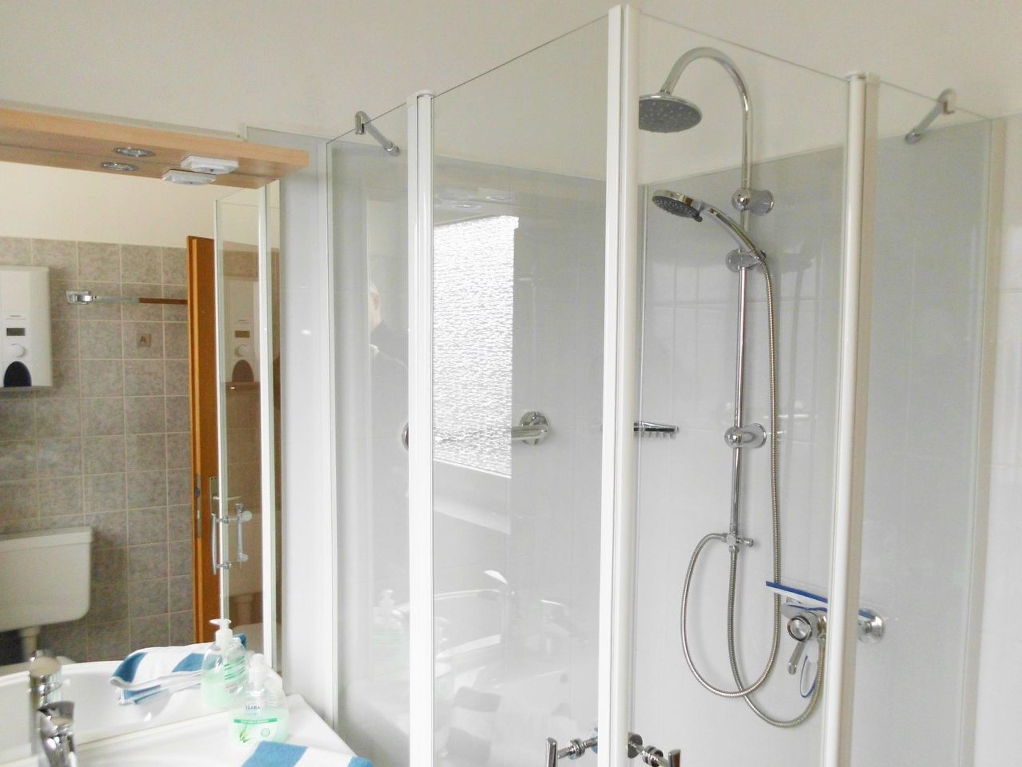 Premium-Ferienwohnung mit Bergblick im Haus Hopfe-Drinnen