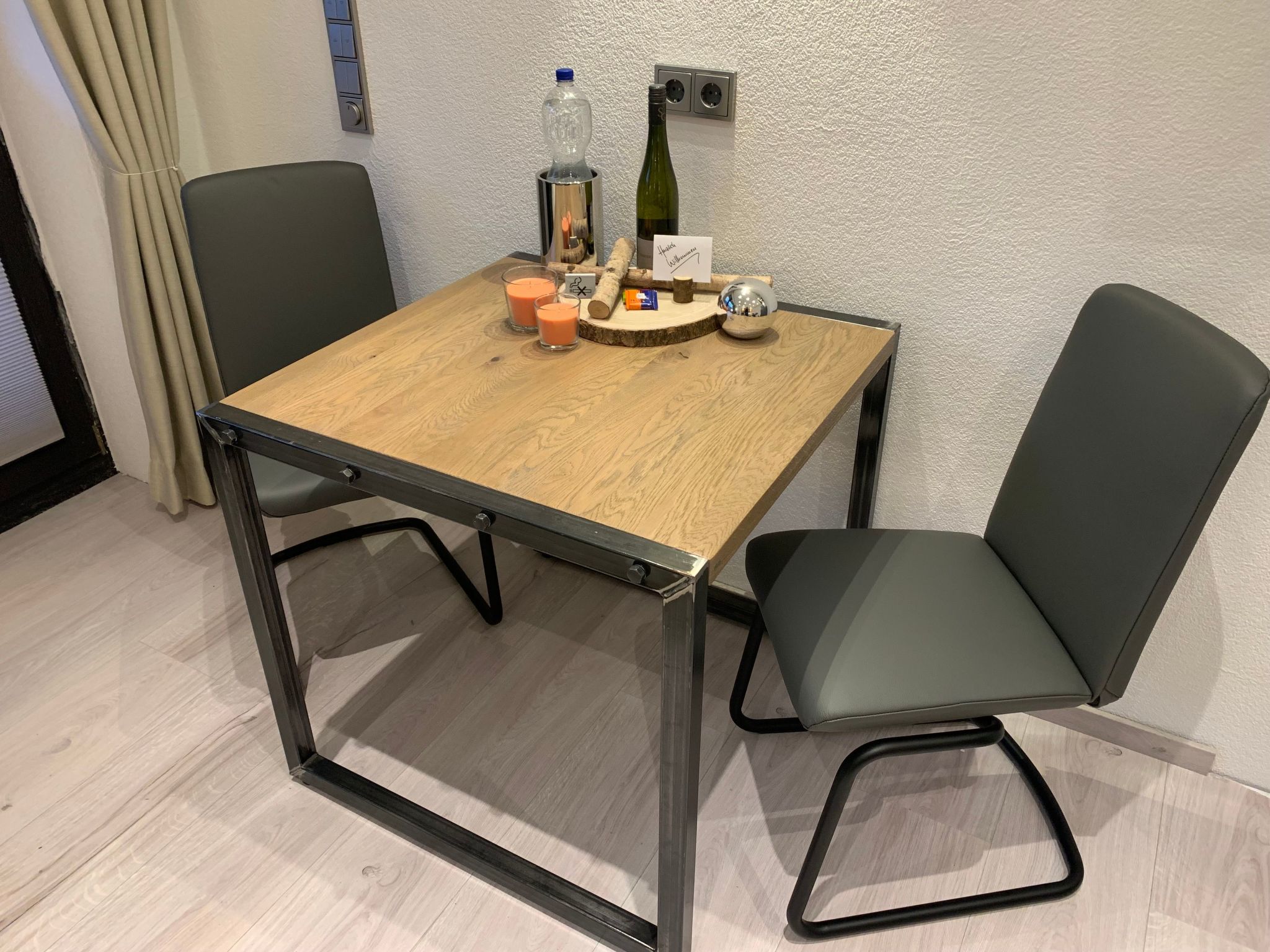 Premiumferienwohnung mit Boxspringbett-Drinnen
