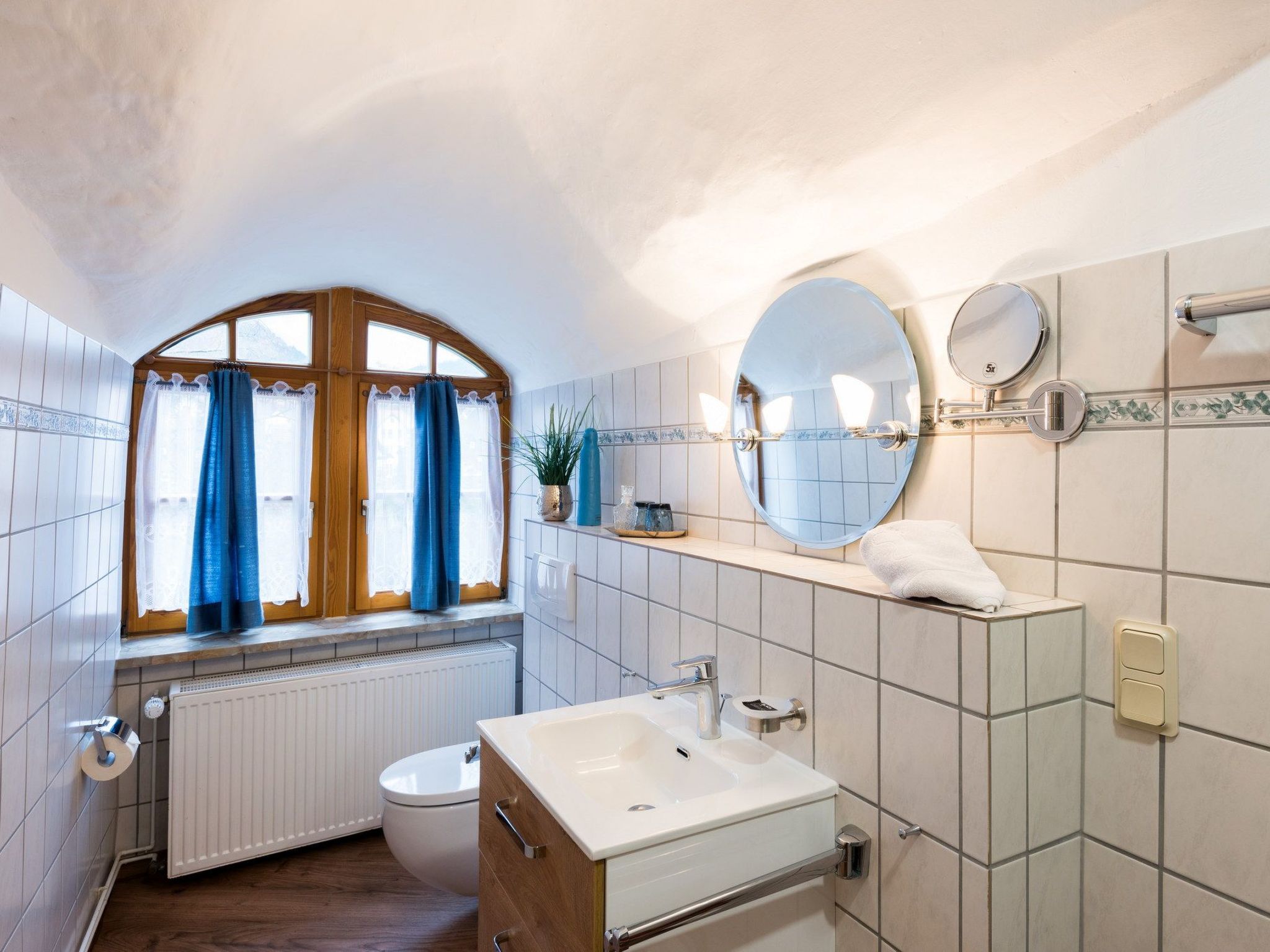 Burg im Zwinger Burgfee-Drinnen