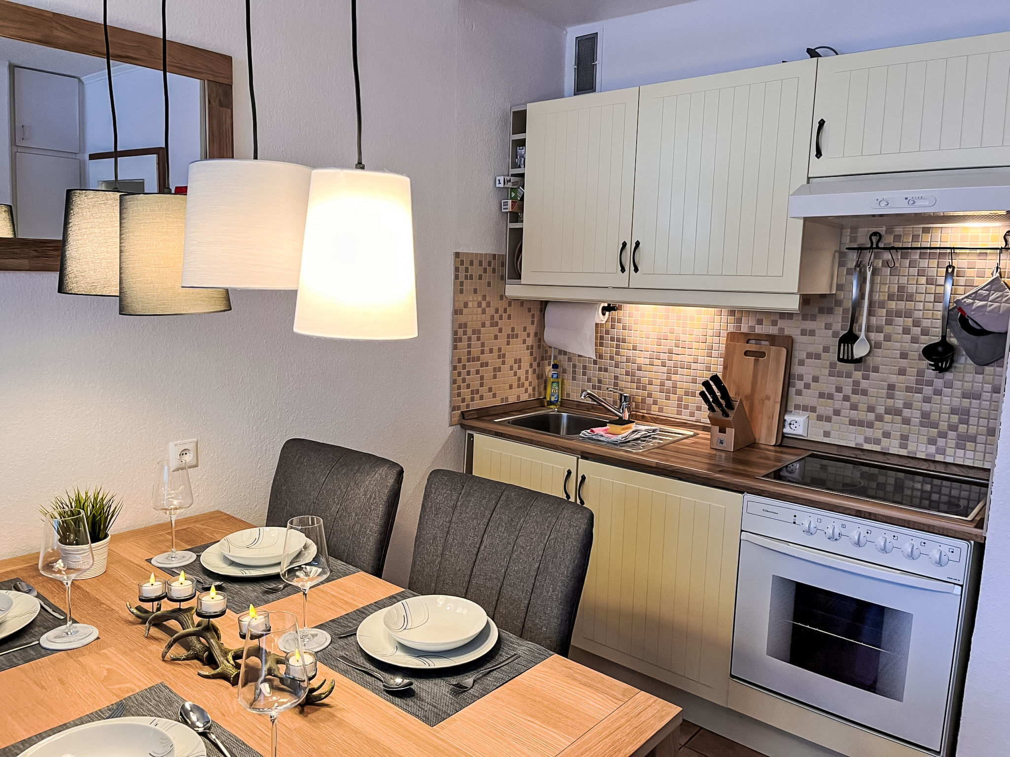 Kitchen / Dining Room