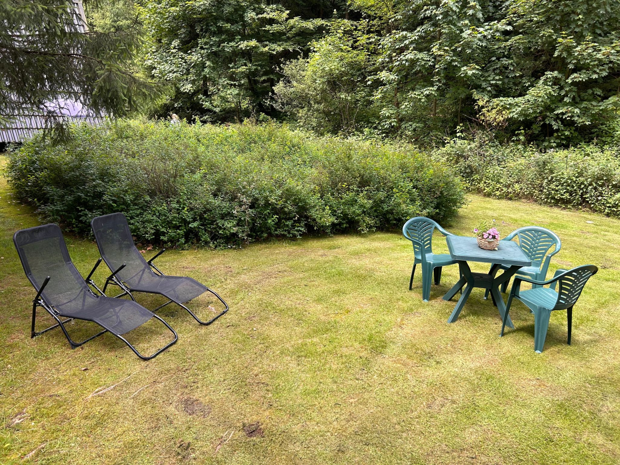 Tolles Ferienhaus mit Garten, Grill und Parkplatz-Image-tags.info