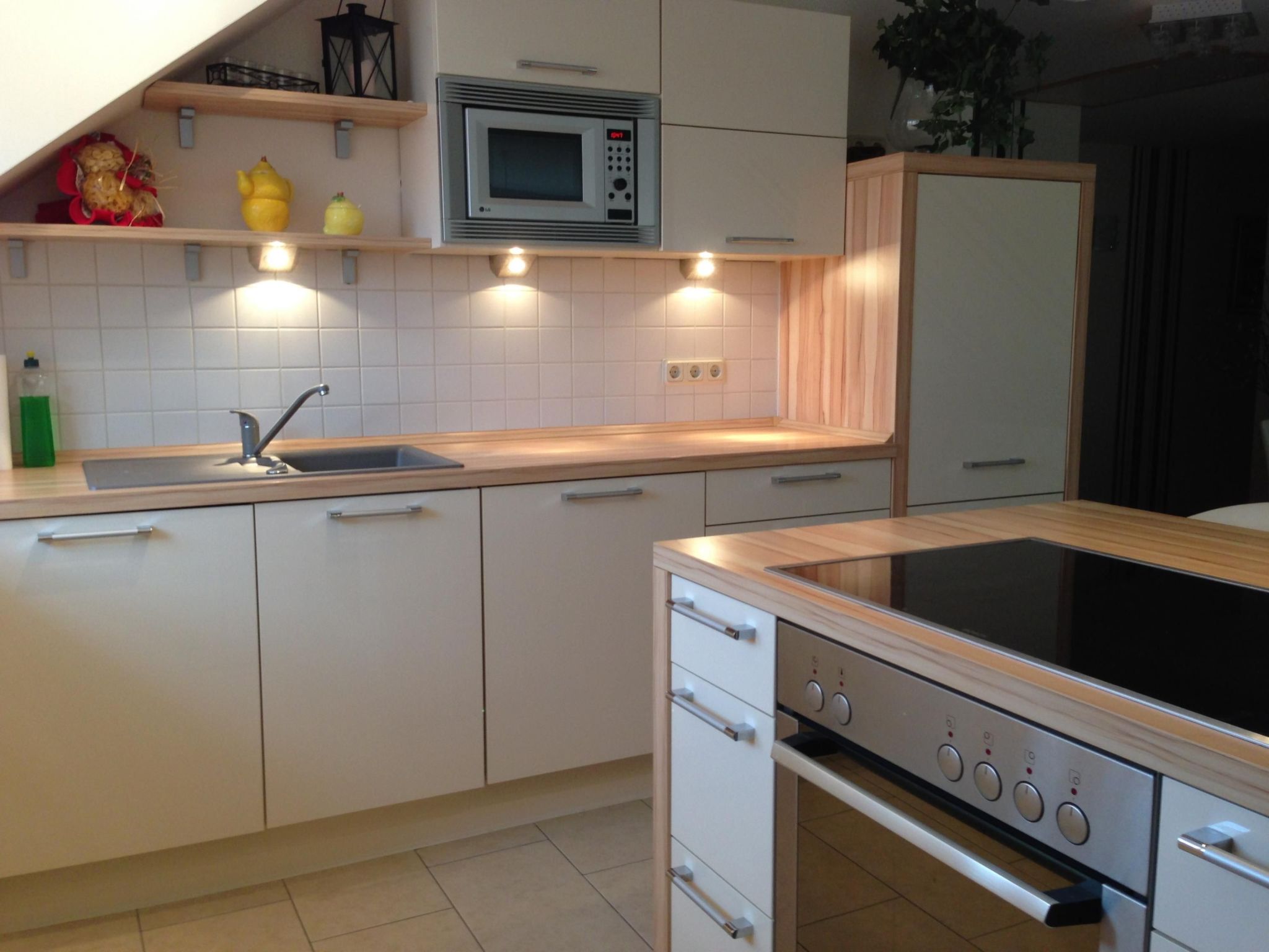 Großzügige Ferienwohnung mit Balkon