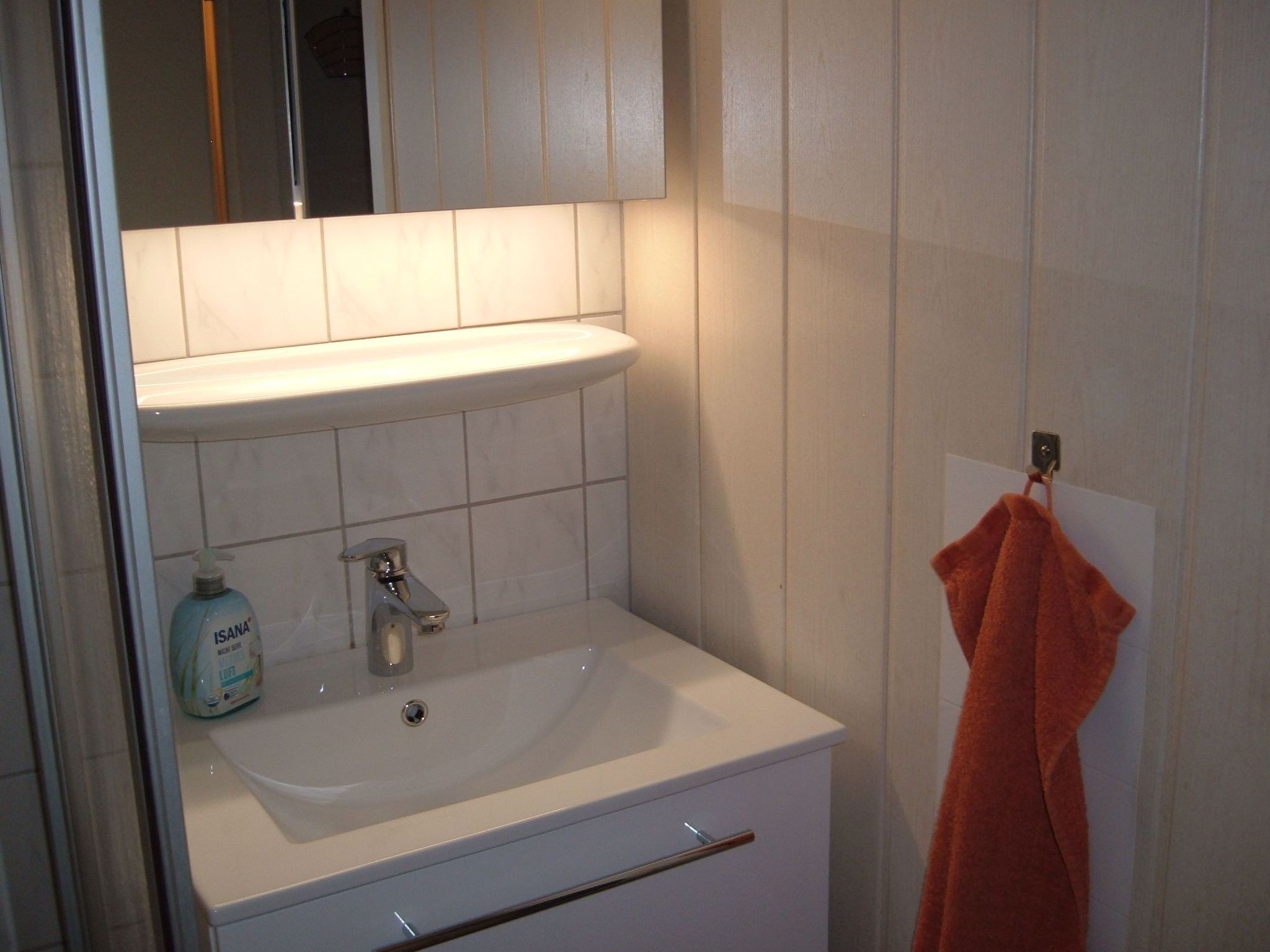 Appartement mit eigenem Parkplatz-Drinnen