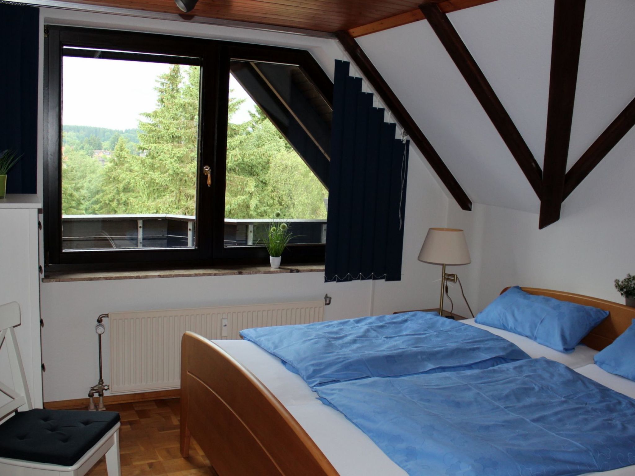 Moderne Ferienwohnung mit Balkon-Drinnen