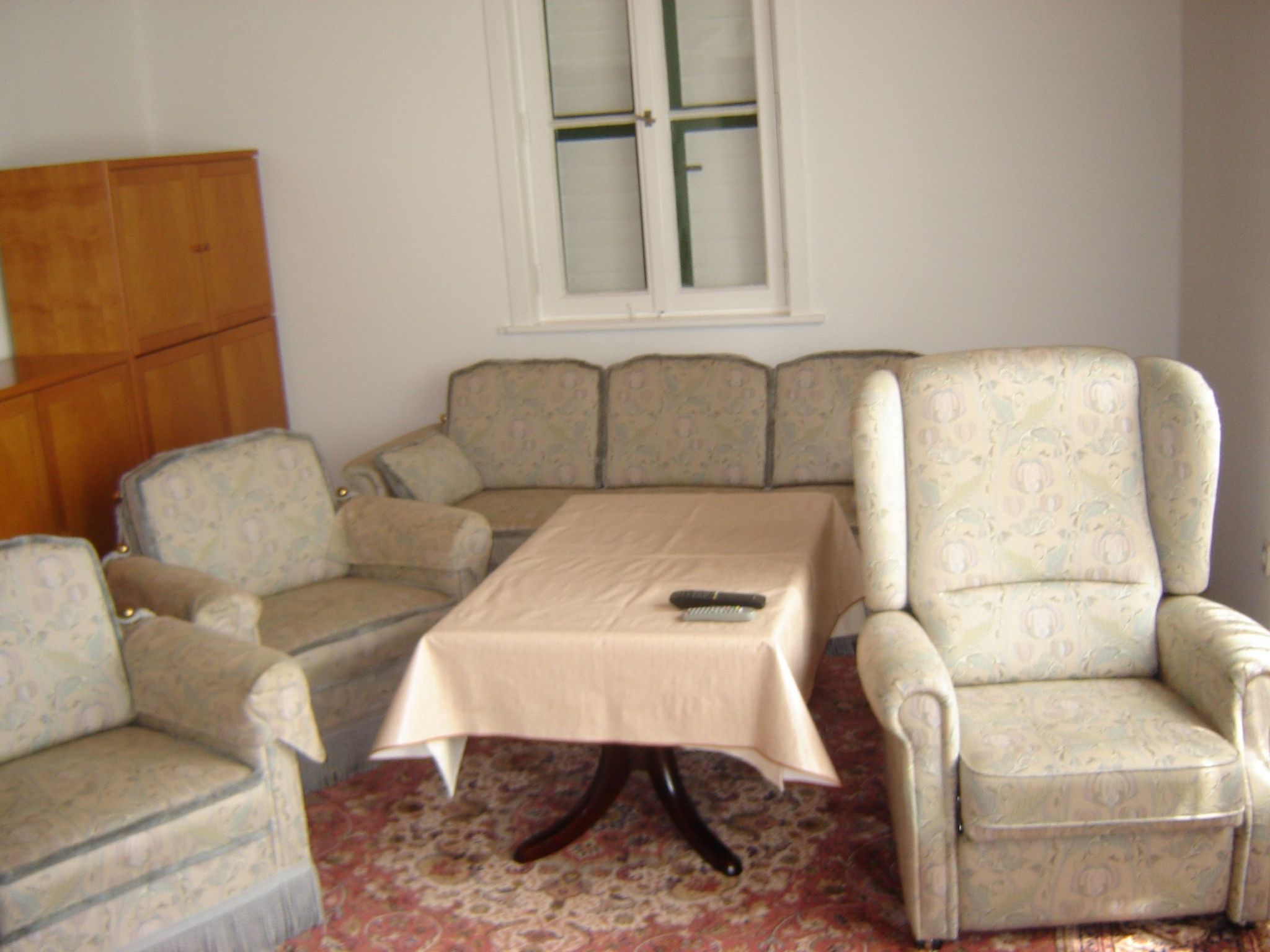 Freistehendes Ferienhaus in ruhiger Lage-Drinnen