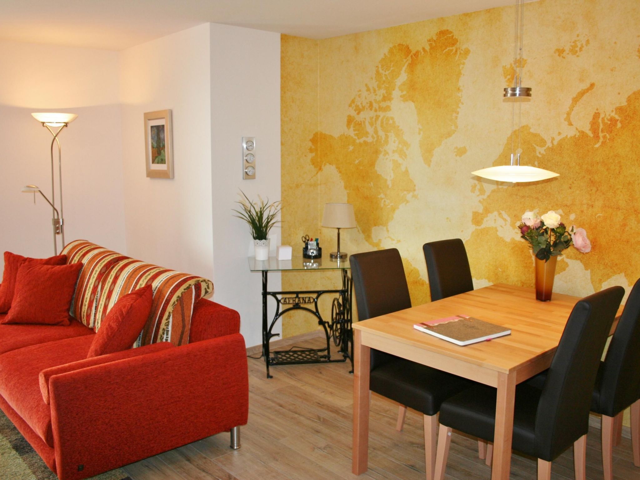 Mit Blick auf die Berge-Drinnen