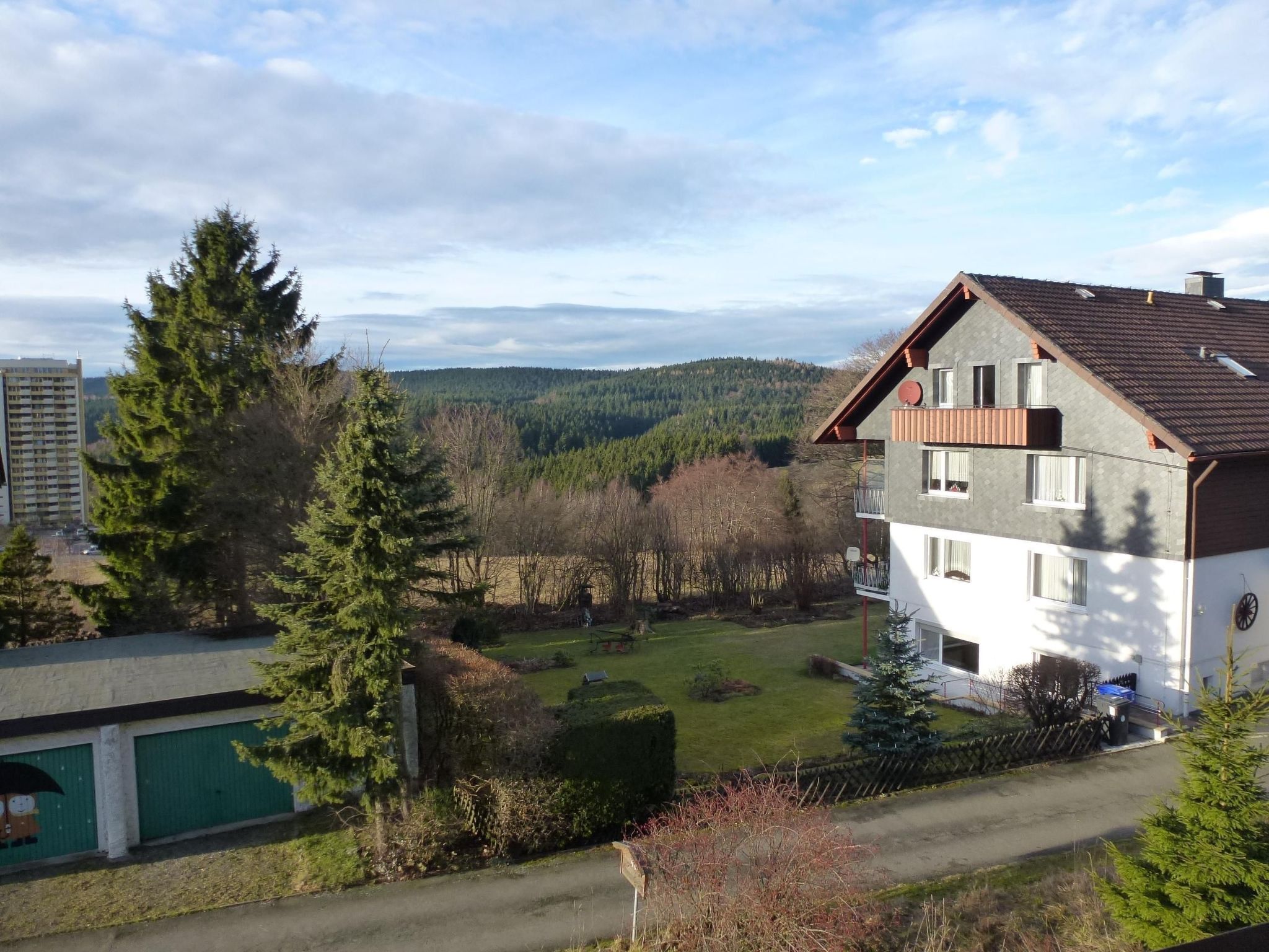 Mit Blick auf die Berge-Drinnen