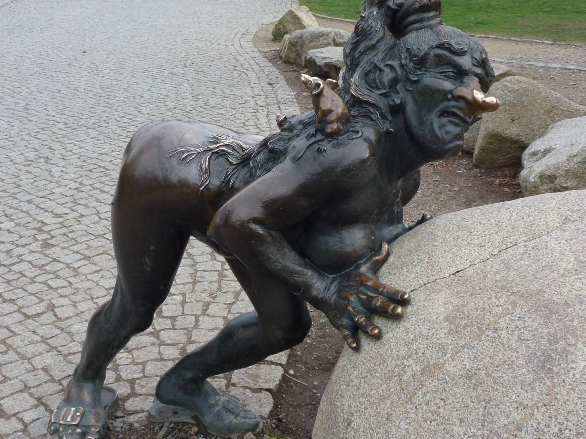 Mit Blick auf die Berge-Drinnen