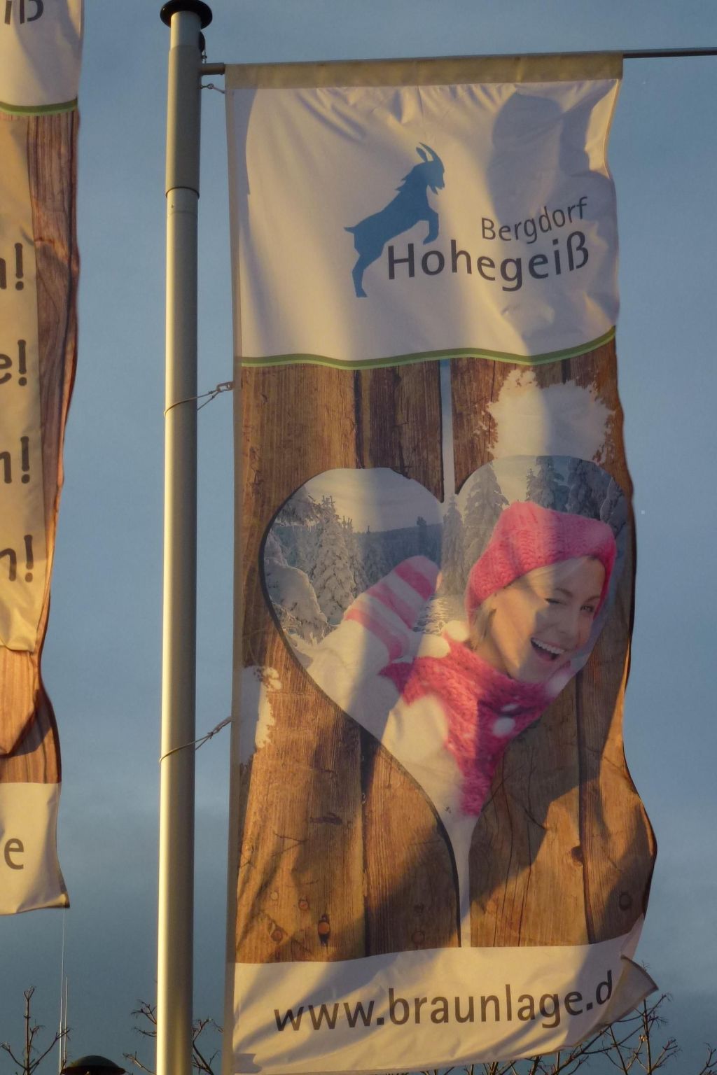 Mit Blick auf die Berge