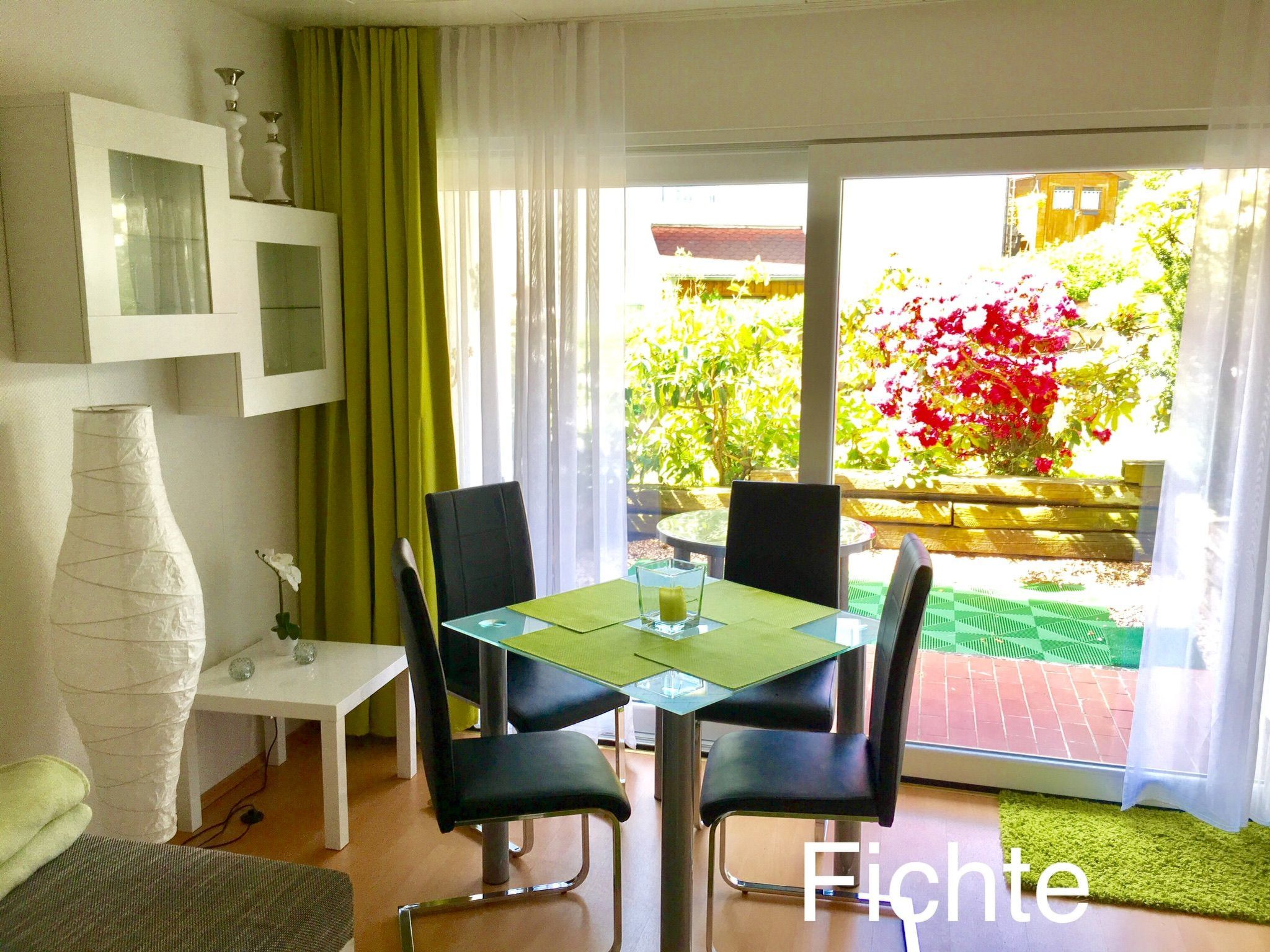 Für zwei bis vier Personen, WLAN-Image-tags.info