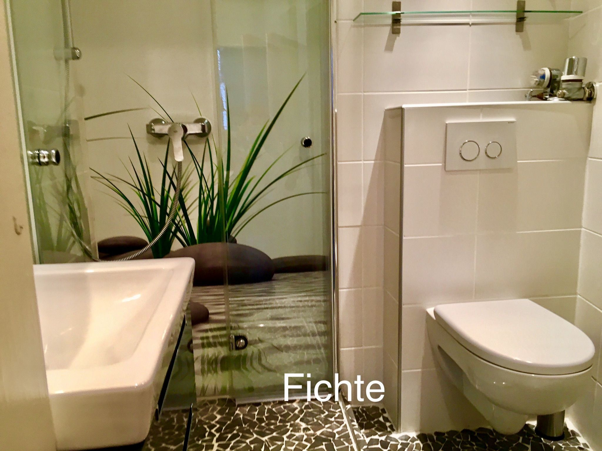 Für zwei bis vier Personen, WLAN-Image-tags.info