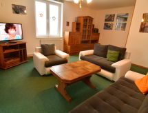 Große und moderne Ferienwohnung im Erdgeschoss