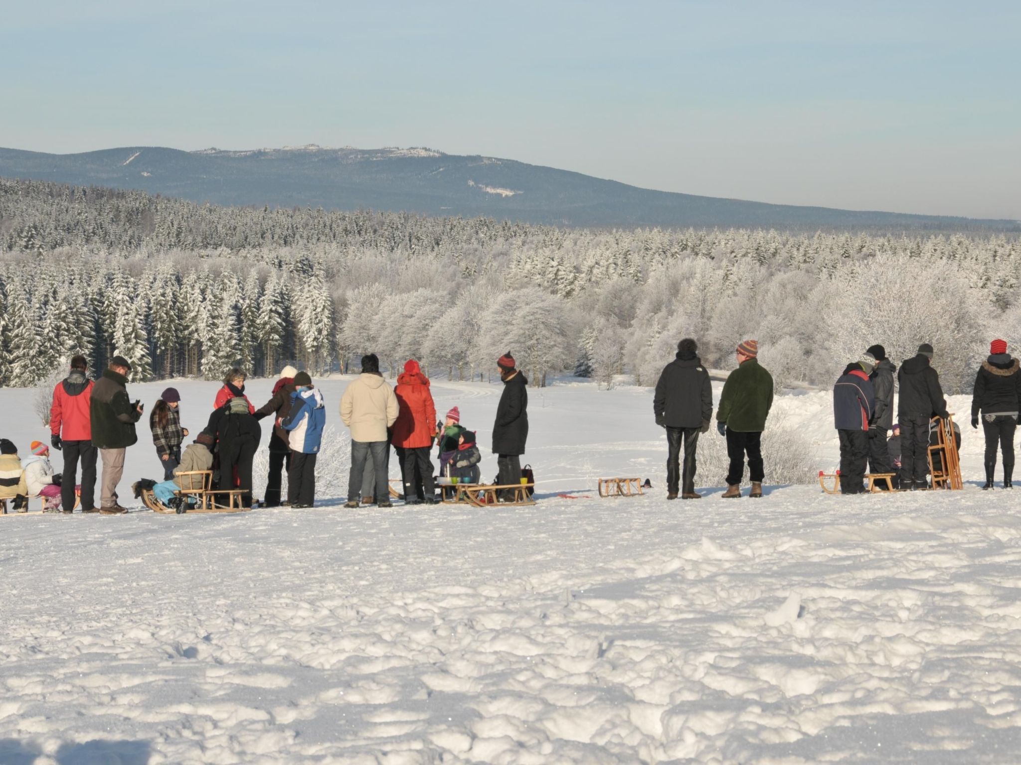 Mit herrlicher Aussicht in die Berge-Drinnen