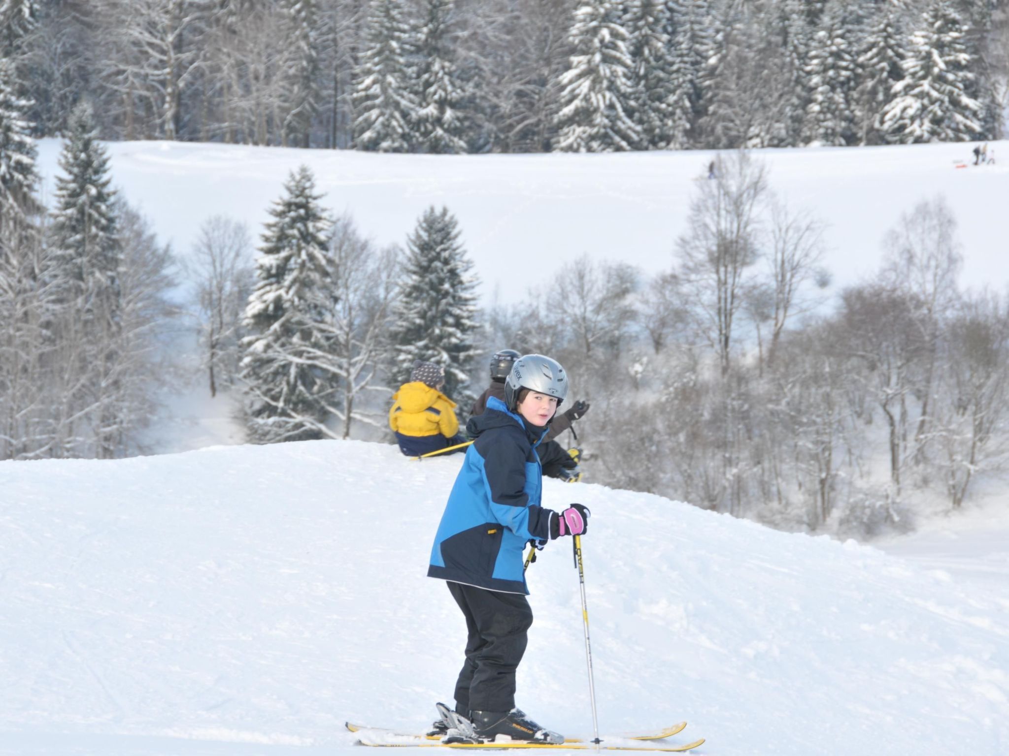 Mit herrlicher Aussicht in die Berge-Drinnen