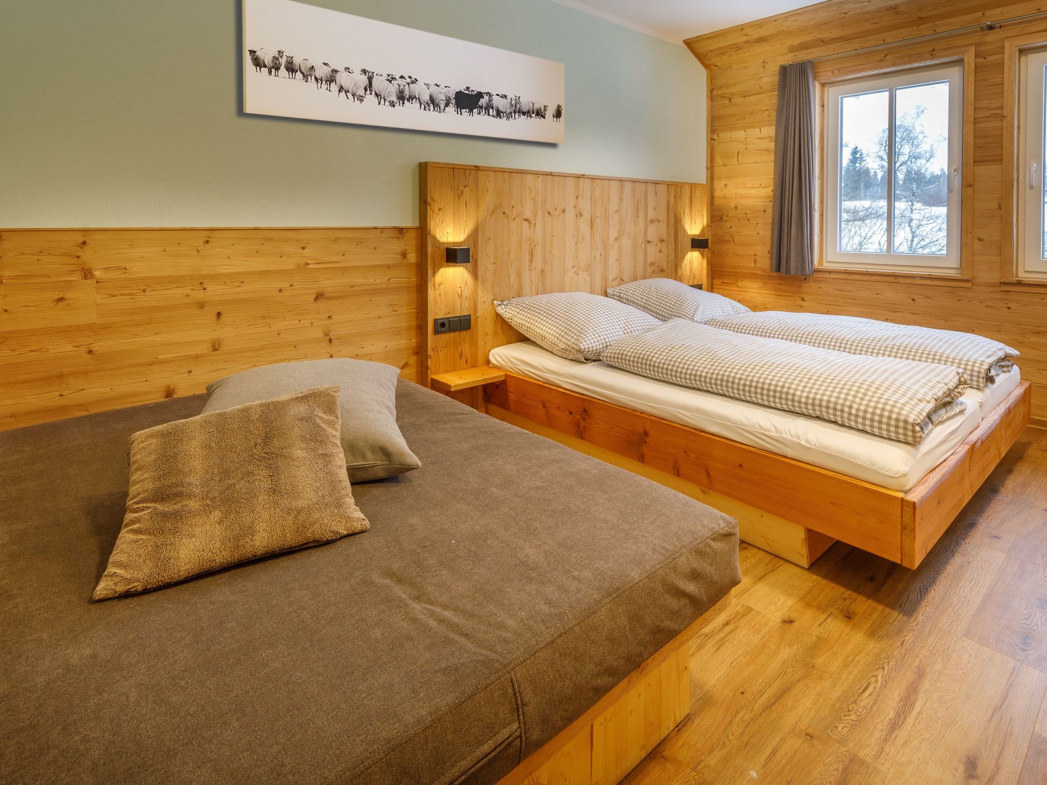 Bergwiesenalm-Drinnen